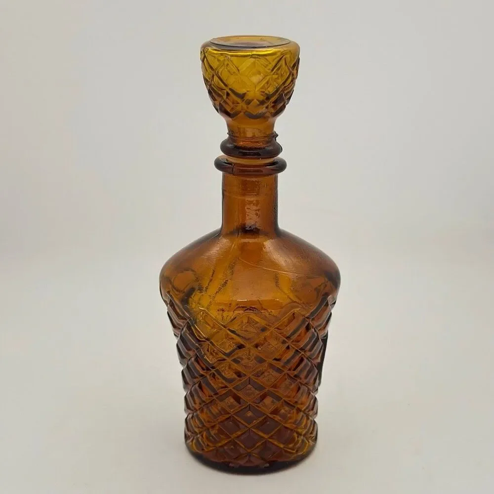 Vintage Mid-Century Amber Pressed Glass Decanter with Stopper – Made in Taiwan